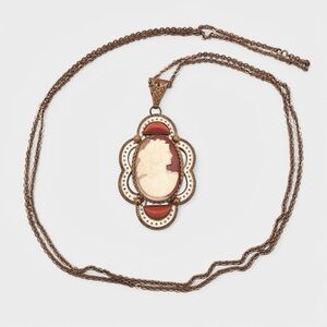 Vintage Czechoslovakia Cameo Pendant Necklace Orange Coral Brass Gold Shell